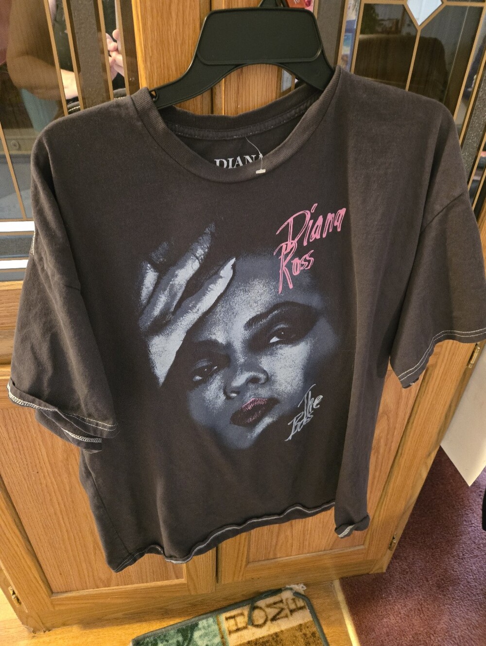 Diana Ross Vintage-Style Womans Black Graphic Tee with Pink Accents